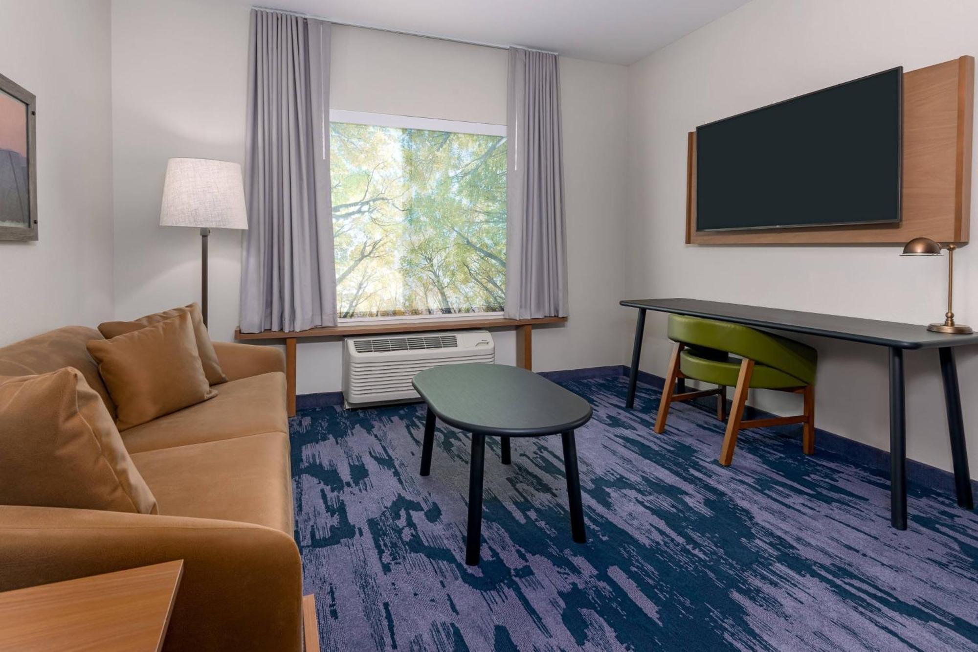 Fairfield Inn & Suites Charlotte Монро Екстер'єр фото